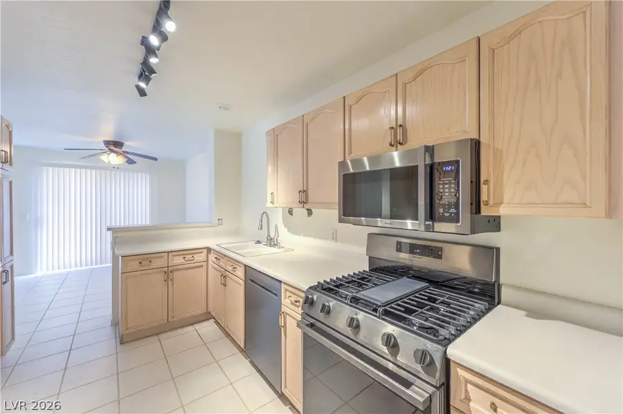 7637 Bauble Avenue, Las Vegas, NV 89128 - #3