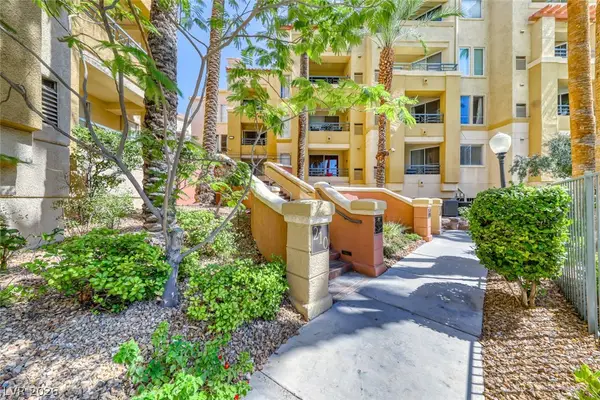 210 E Flamingo Road #110, Las Vegas, NV 89169