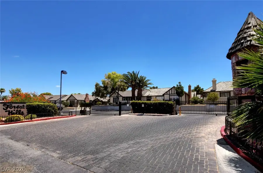 3928 Edgemoor Way, Las Vegas, NV 89121 - #3