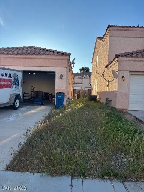 9575 Withering Pine Street, Las Vegas, NV 89123