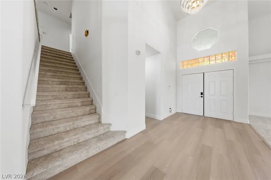 5424 Castle Vista Court, Las Vegas, NV 89118 - #3