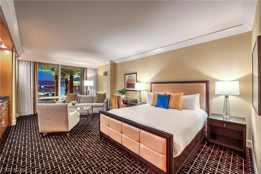 2000 Fashion Show Drive #1616, Las Vegas, NV 89109 - #2