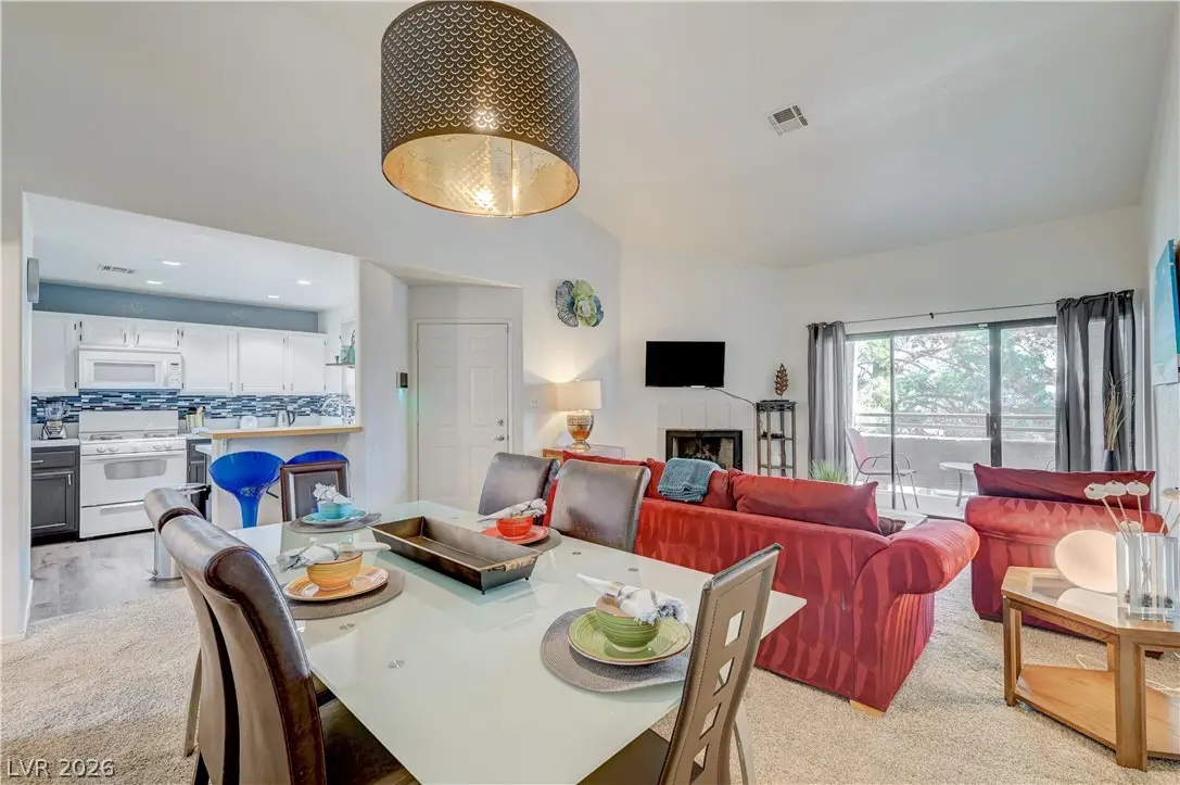 5040 S Rainbow Boulevard #204, Las Vegas, NV 89118 - #1