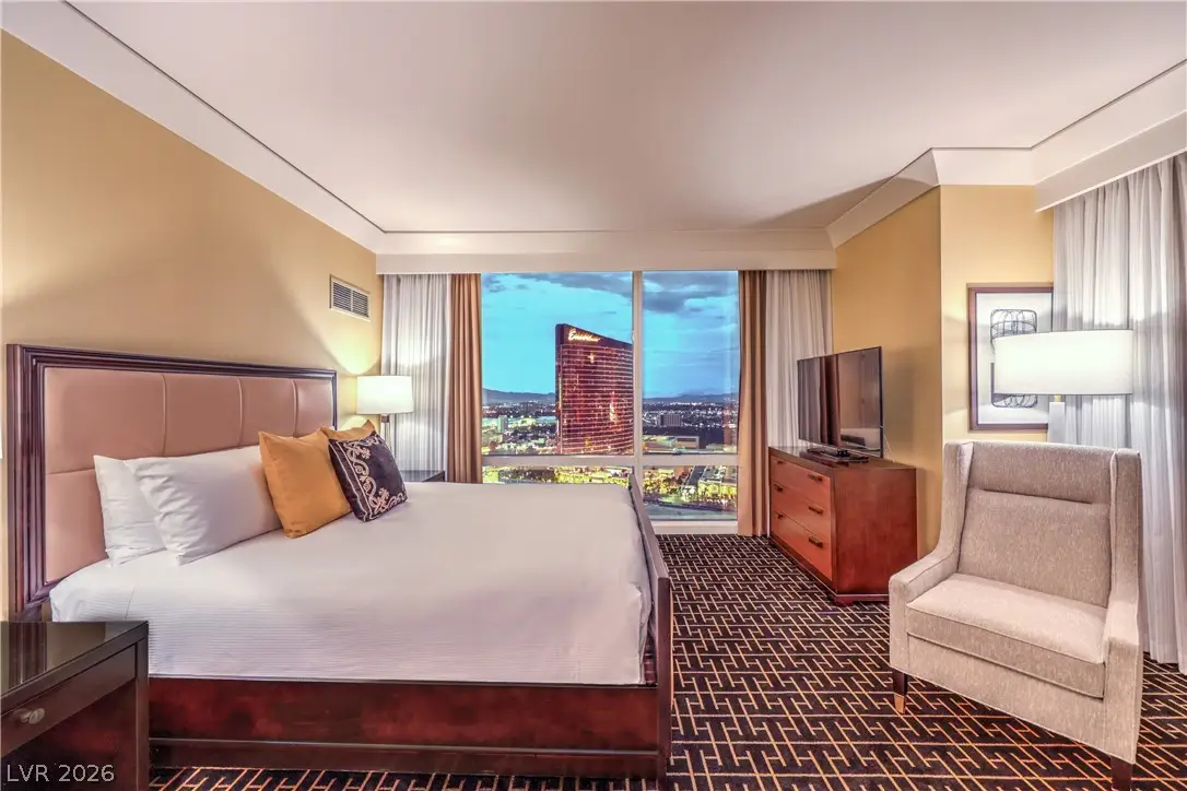 2000 Fashion Show Drive #3807, Las Vegas, NV 89109 - #1