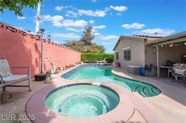 7250 Clearwater Circle, Las Vegas, NV 89147