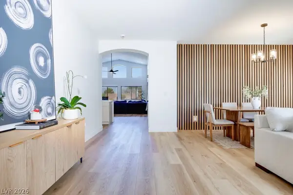 1070 Casady Hollow Avenue, Henderson, NV 89012