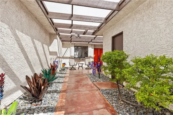 2556 Laconia Avenue, Las Vegas, NV 89121