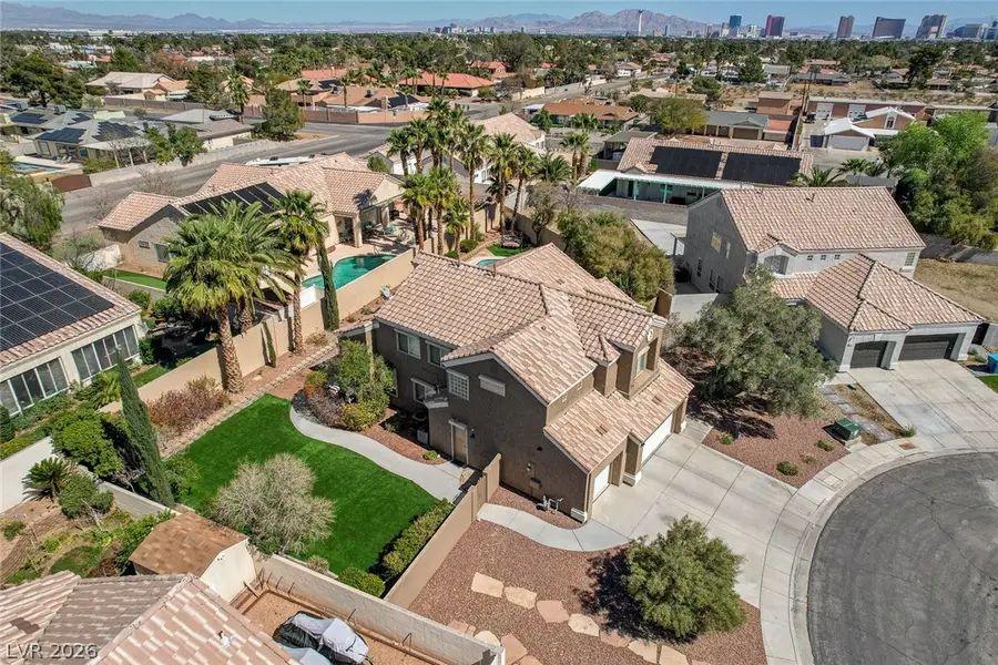 6730 Irish Sea Avenue, Las Vegas, NV 89146 - #3