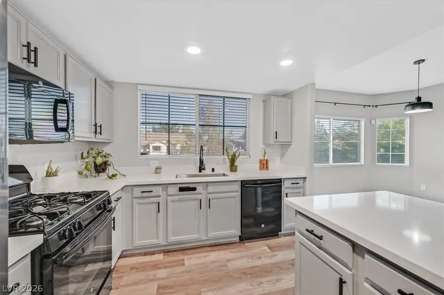 833 Aspen Peak Loop #121, Henderson, NV 89011 - #2