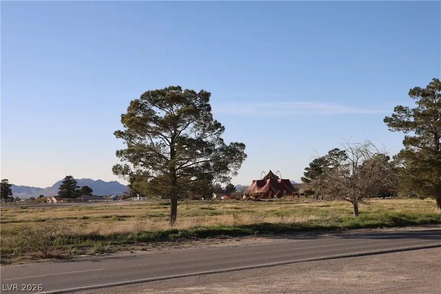 3016 Mount Charleston Drive, Pahrump, NV 89048 - #3