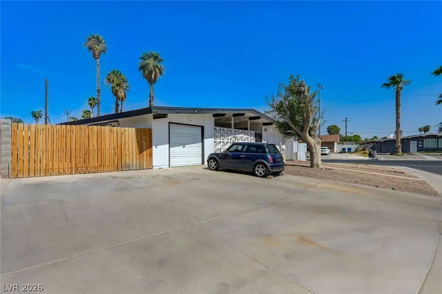 2482 Tee Street, Las Vegas, NV 89142 - #2
