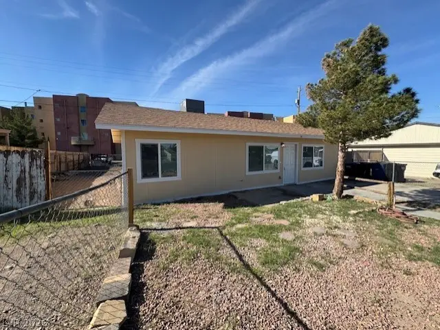 54 Wyoming Avenue, Henderson, NV 89015 - #3