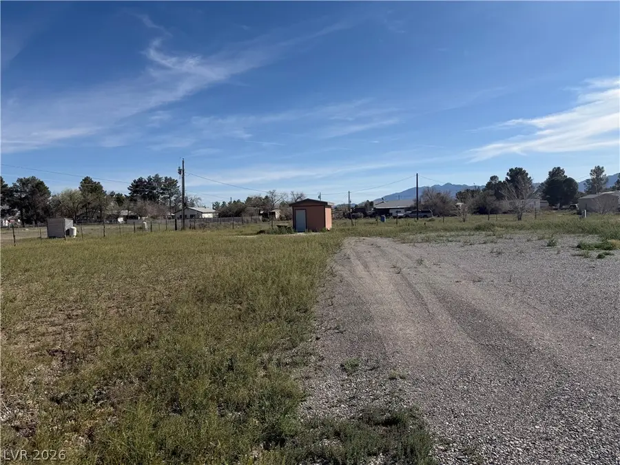 521 S Woodchips Road, Pahrump, NV 89048 - #2