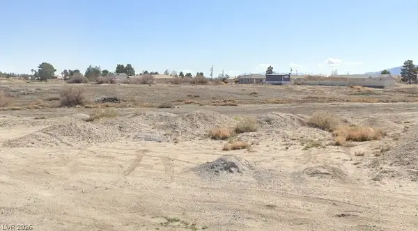 90 W Comstock Circle, Pahrump, NV 89048