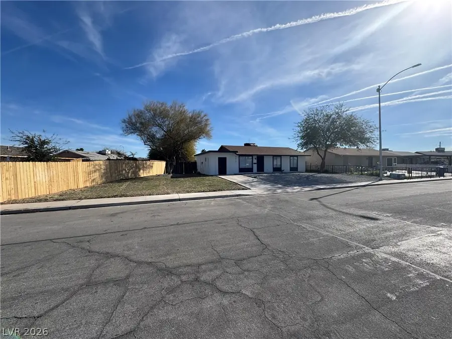4020 Pamela Way, Las Vegas, NV 89115 - #2