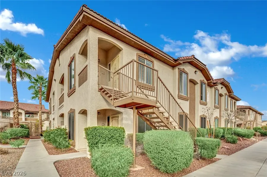 2305 W Horizon Ridge Parkway #2722, Henderson, NV 89052 - #2