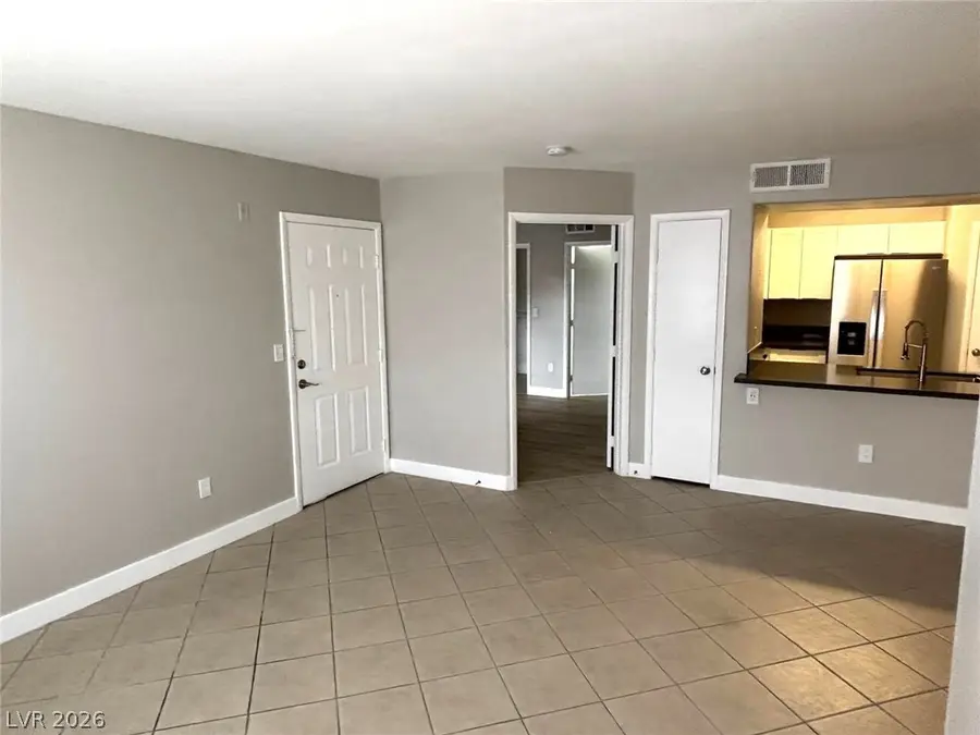 2300 E Silverado Ranch Boulevard #1096, Las Vegas, NV 89183 - #3