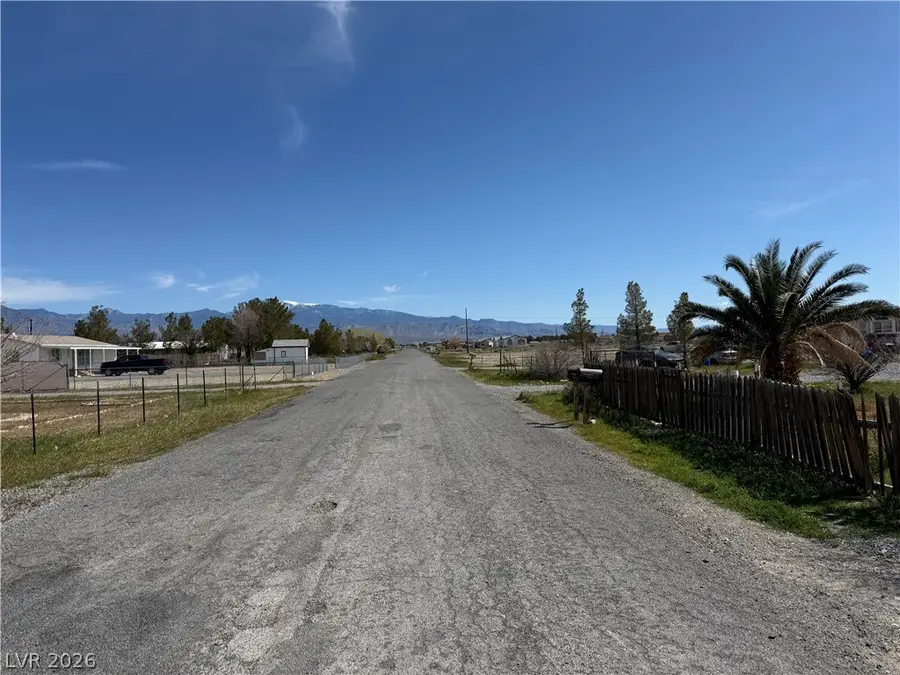 3581 W Donner Street, Pahrump, NV 89048 - #2