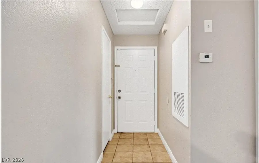 2200 S Fort Apache Road #2049, Las Vegas, NV 89117 - #2