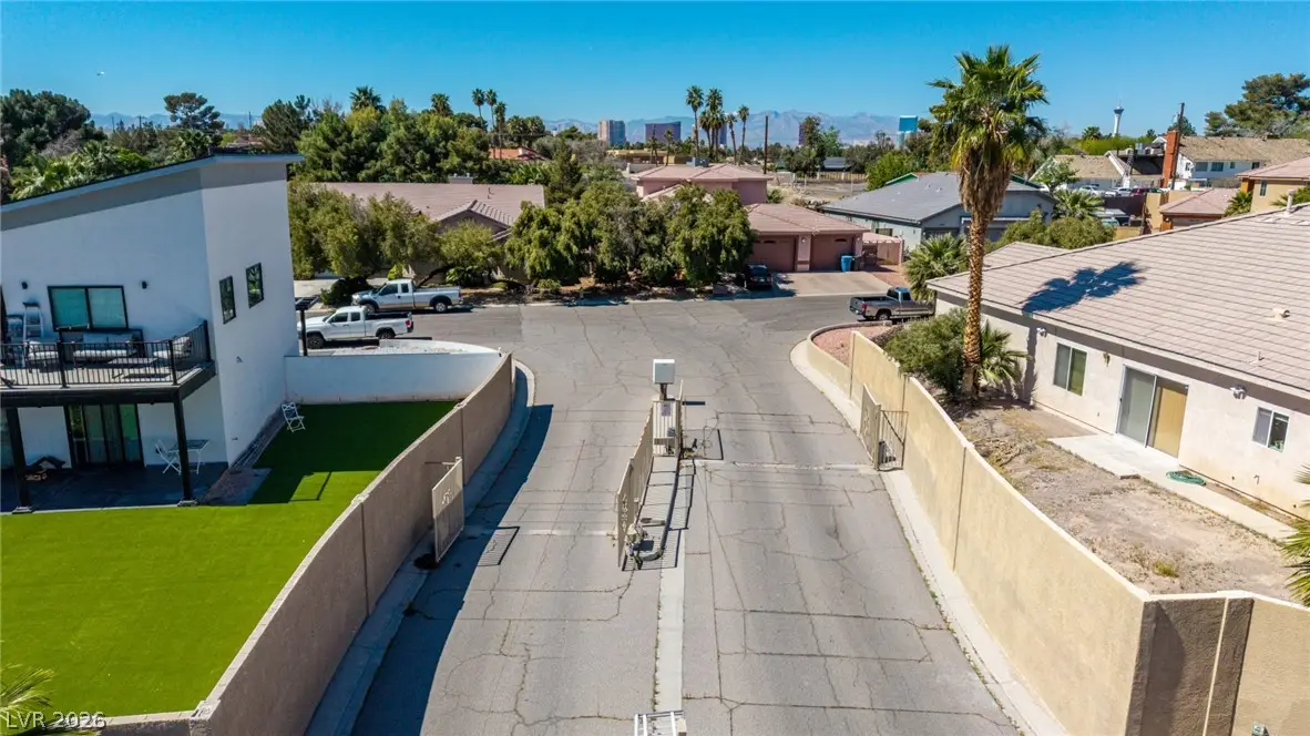 3993 Mojave Court, Las Vegas, NV 89121 - #1
