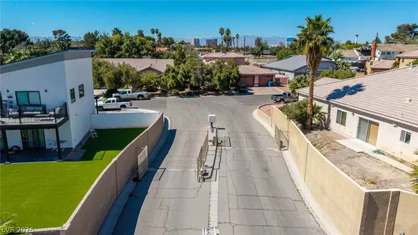 3993 Mojave Court, Las Vegas, NV 89121