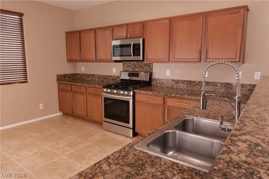 10664 Mount Jefferson Avenue, Las Vegas, NV 89166 - #3