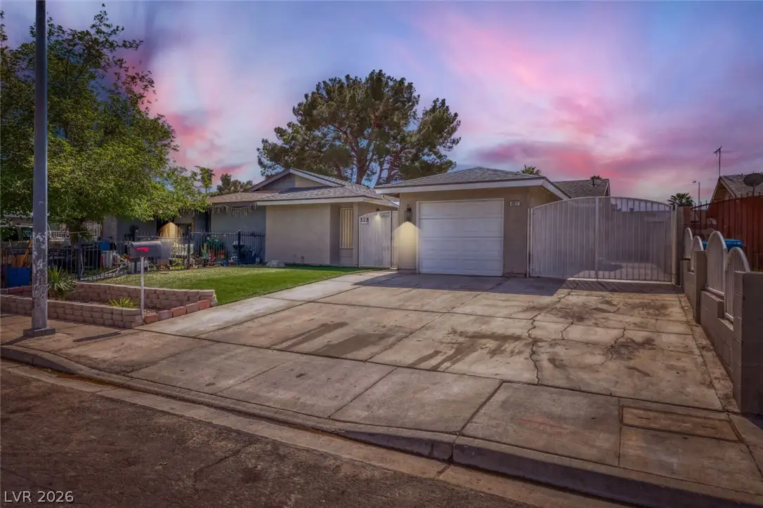 4817 Chantilly Avenue, Las Vegas, NV 89110 - #1