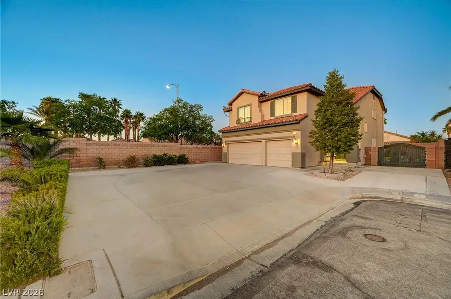 2928 Indigo Haven Court, Las Vegas, NV 89117 - #3
