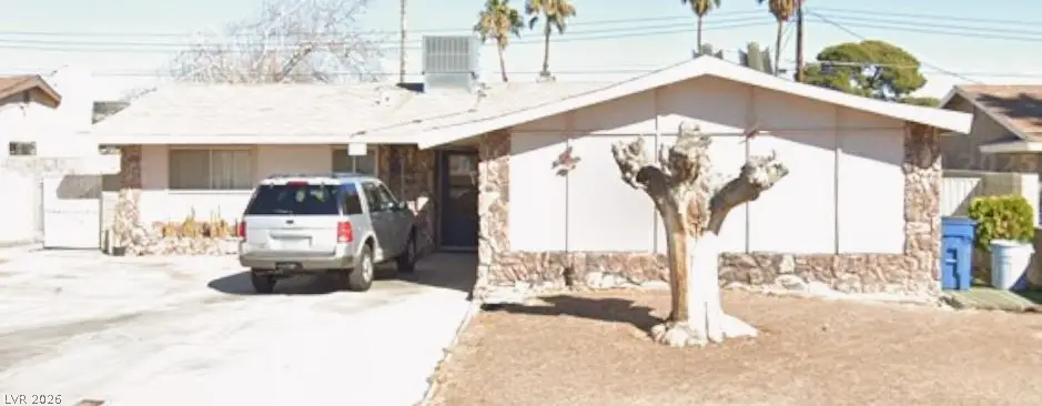 5820 Carmen Boulevard, Las Vegas, NV 89108 - #1