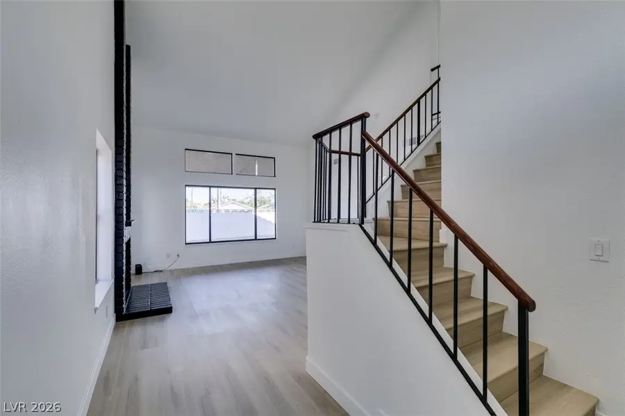 2429 Charteroak Street, Las Vegas, NV 89108 - #2