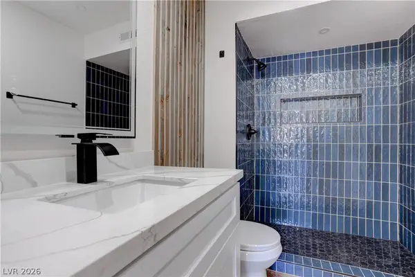 42 Moonlight Drive, Las Vegas, NV 89110