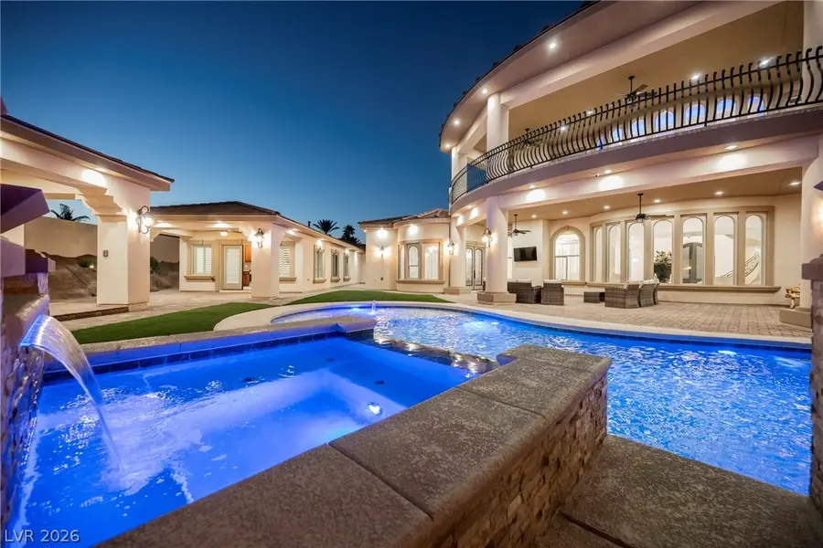 1721 S Tioga Way, Las Vegas, NV 89117 - #2