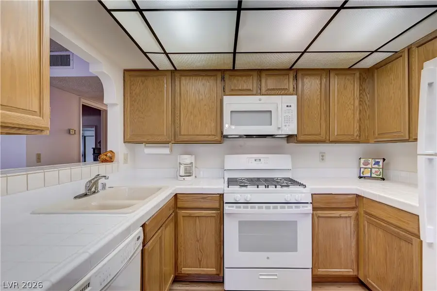 1751 E Reno Avenue #105, Las Vegas, NV 89119 - #3