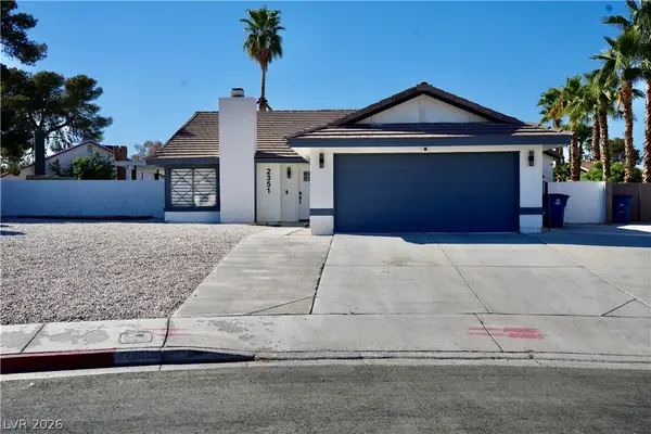2351 Valleywood Street, Henderson, NV 89014