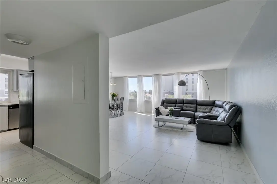 205 E Harmon Avenue #511, Las Vegas, NV 89169 - #1