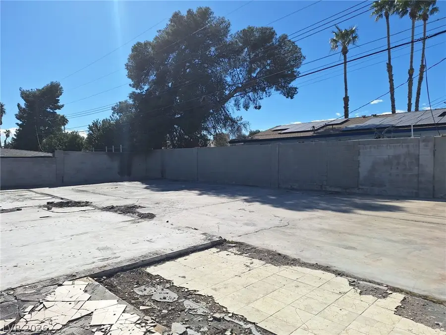 3187 S Eastern Avenue, Las Vegas, NV 89169 - #2