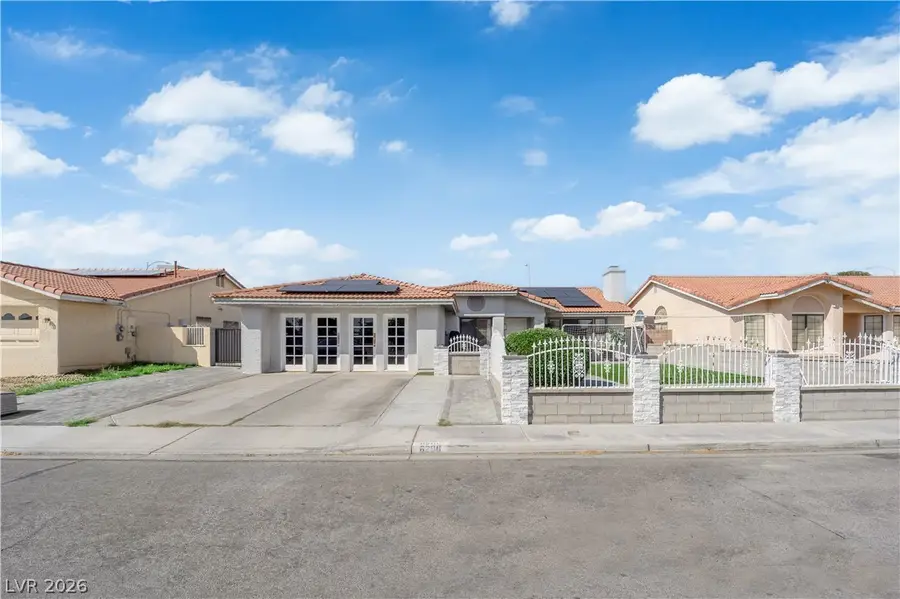 6208 Barkstone Avenue, Las Vegas, NV 89108 - #3