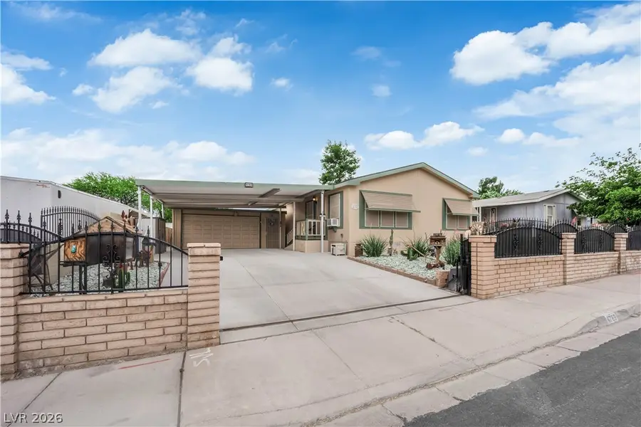 4783 Vista Flora Way, Las Vegas, NV 89121 - #2