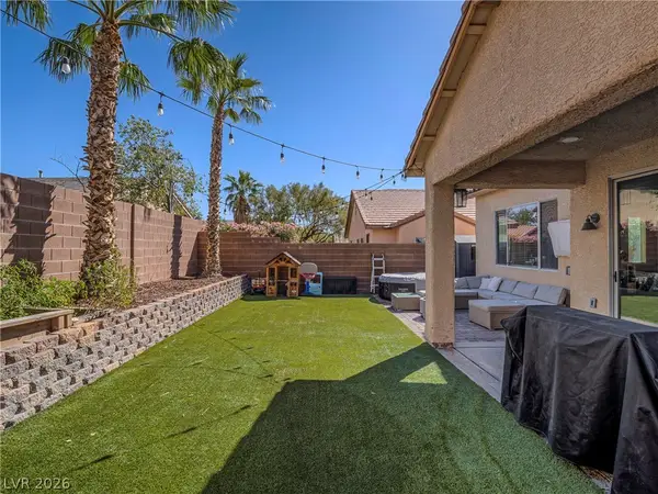 9440 White Ridge Avenue, Las Vegas, NV 89149