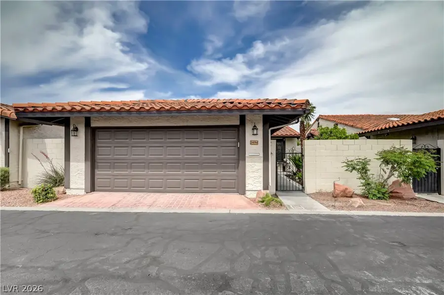 2494 Swan Lane, Las Vegas, NV 89121 - #2