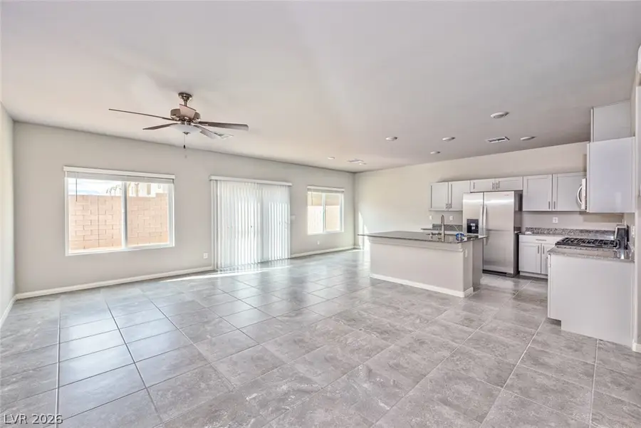 8285 Palladium Street, Las Vegas, NV 89113 - #2