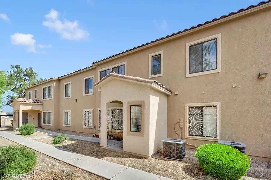 2111 Hussium Hills Street #202, Las Vegas, NV 89108 - #2