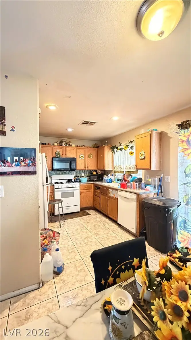 5905 Clover Canyon Lane, Las Vegas, NV 89142 - #2
