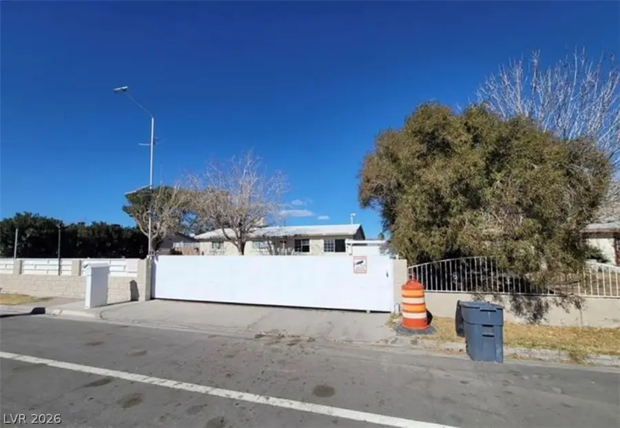 4928 E Monroe Avenue, Las Vegas, NV 89110 - #2