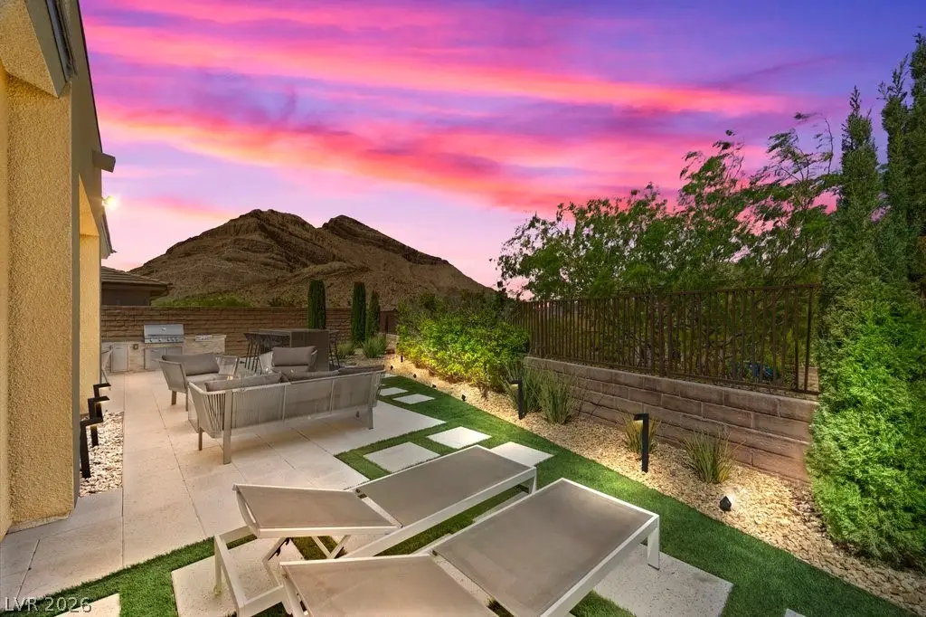 3060 Full Lotus Drive, Las Vegas, NV 89138 - #1
