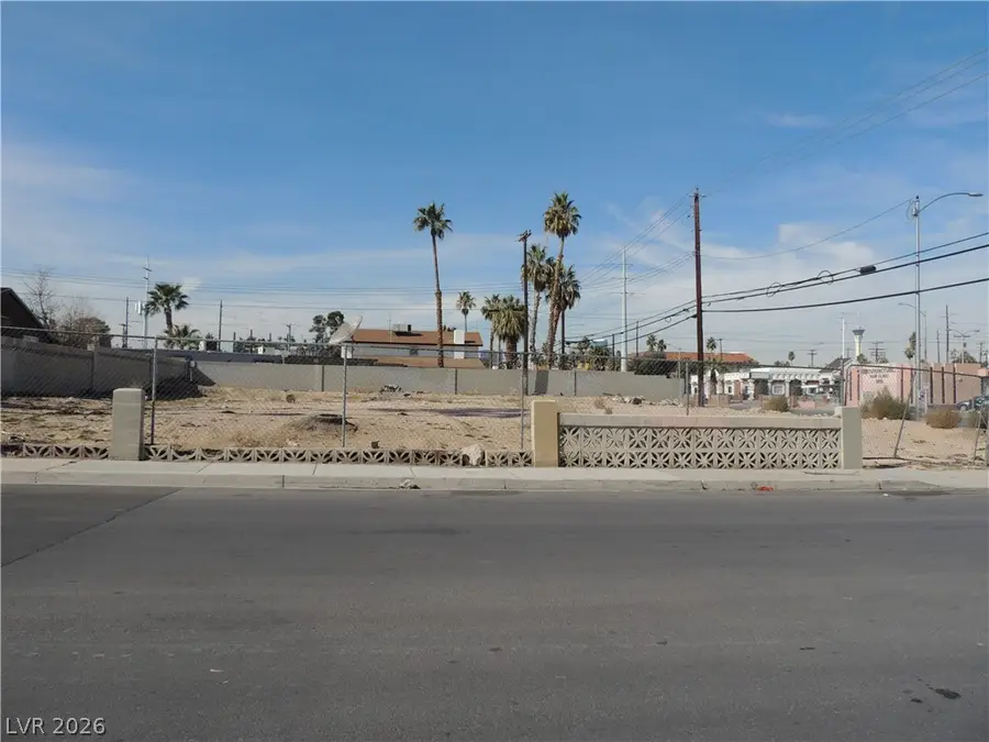 3313 Seneca Drive, Las Vegas, NV 89169 - #2