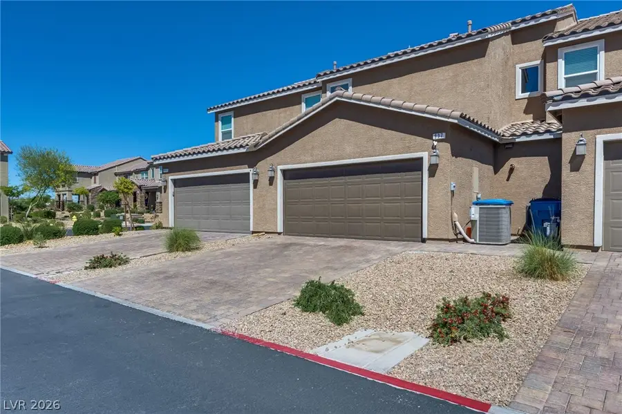 937 Mineral Wells Avenue, North Las Vegas, NV 89086 - #2