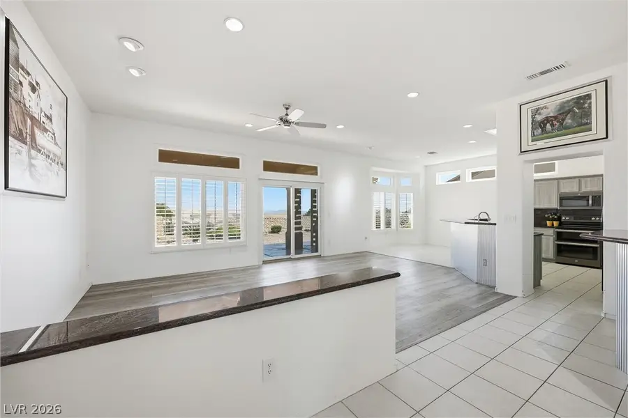 3000 Abercorn Drive, Las Vegas, NV 89134 - #3