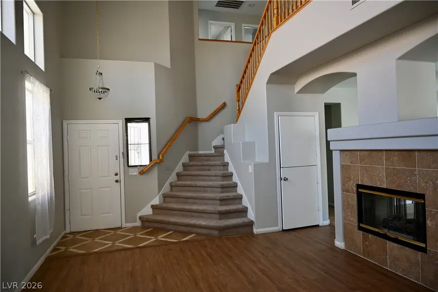 8829 Kingswood Drive, Las Vegas, NV 89147 - #2