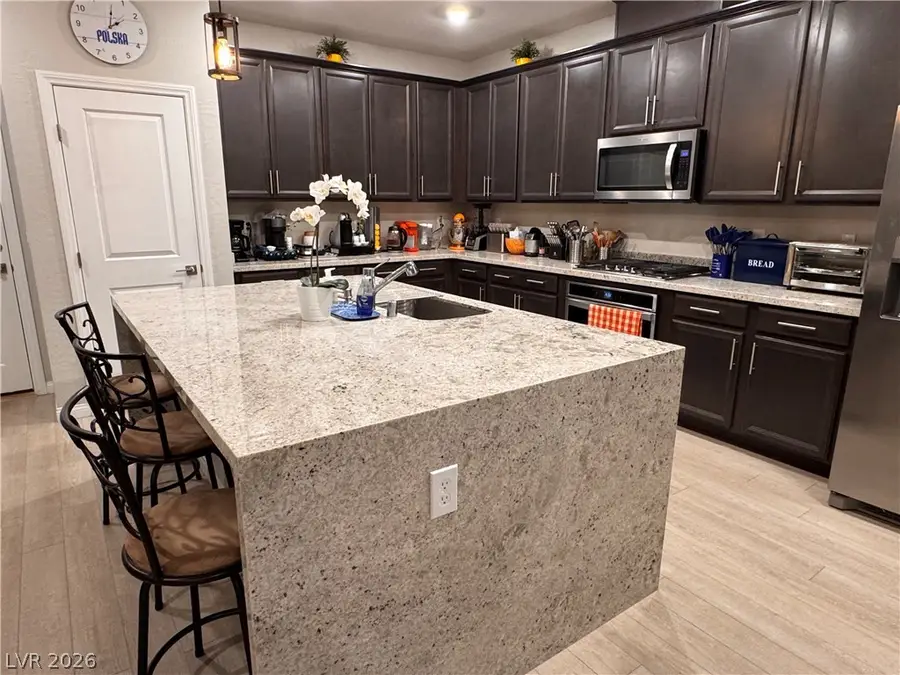 507 Fairview Hills Street, Las Vegas, NV 89138 - #3